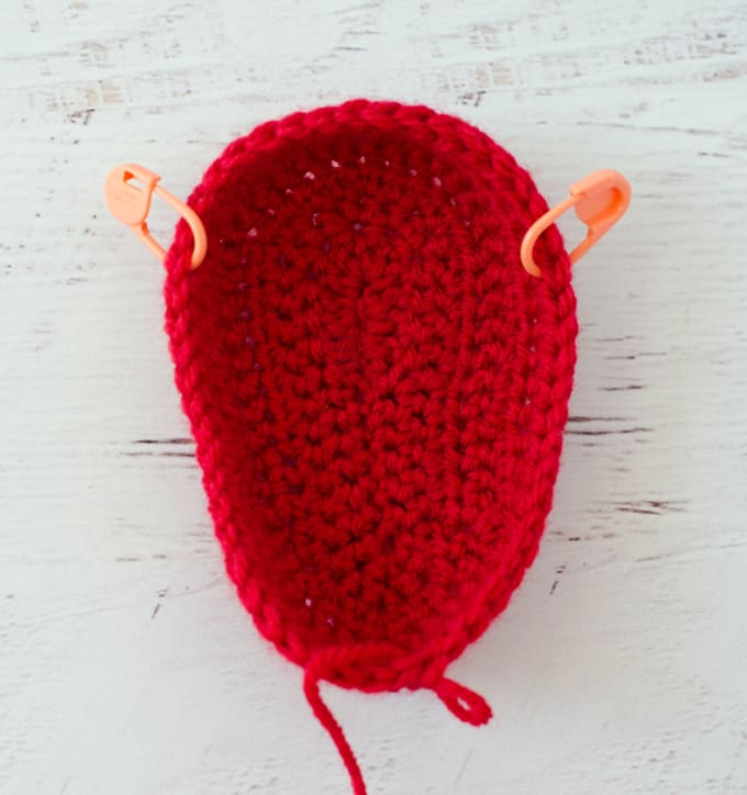 crochet baby mary janes