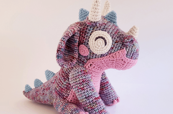 crochet amigurumi dragon