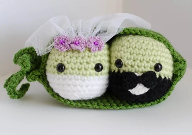 crochet peas in a pod