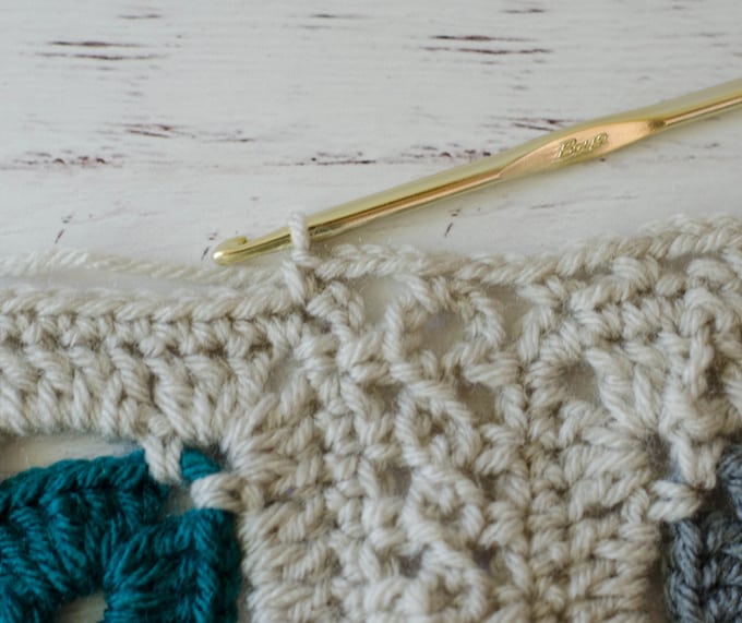 Flat Braid Crochet Join in ivory