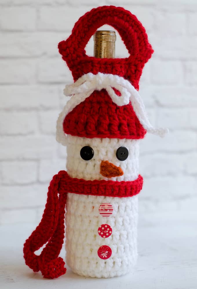 crochet-snowman-wine-cozy-crochet-365-knit-too