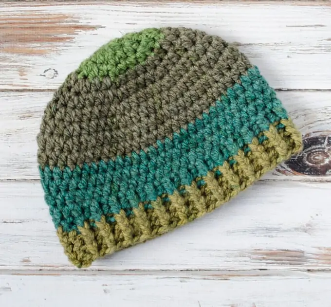 Brawny Beanie Men's crochet hat with super bulky yarn