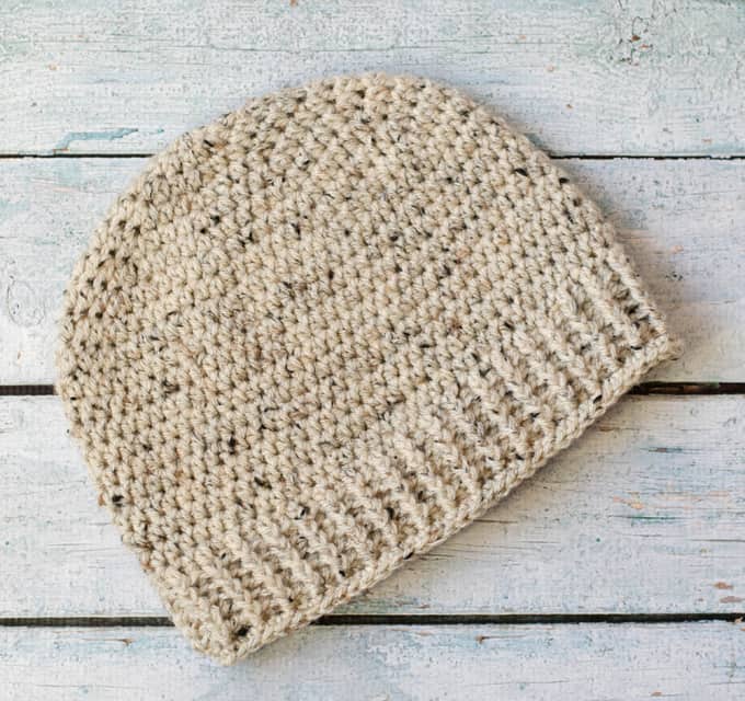 Crochet hat for women and men 