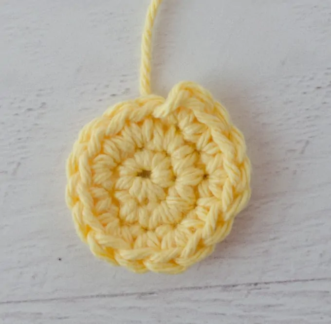 How to Crochet an Invisible Seamless Join - Crochet 365 Knit Too