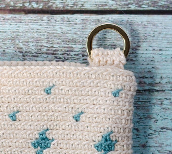 How to make a tapestry crochet bag.