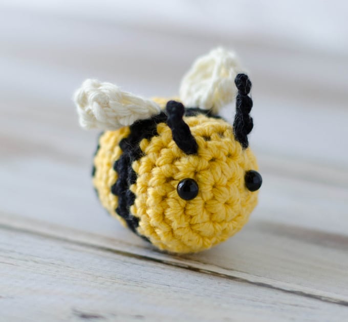 Medium Velvet Crochet Bee