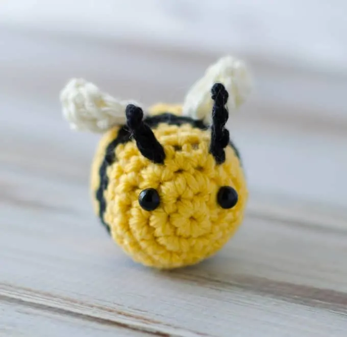 Crochet Bee - Crochet 365 Knit Too