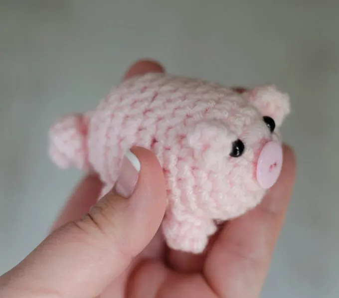 crochet pig