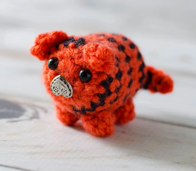 Crochet Tiger Bitty Bumble