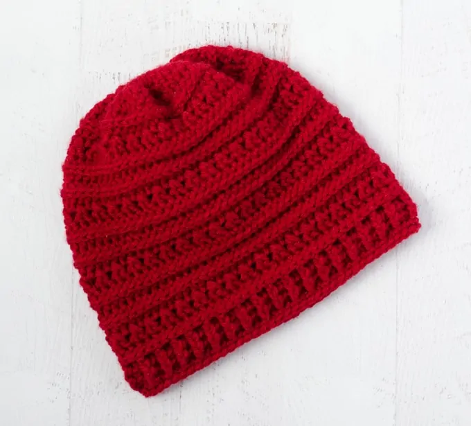 Let's talk about Hat. Ease, favorites patterns and methods, hints and  tips : r/knitting