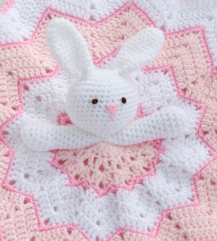 Crochet Lovey Blanket ~ A Bunny to Love