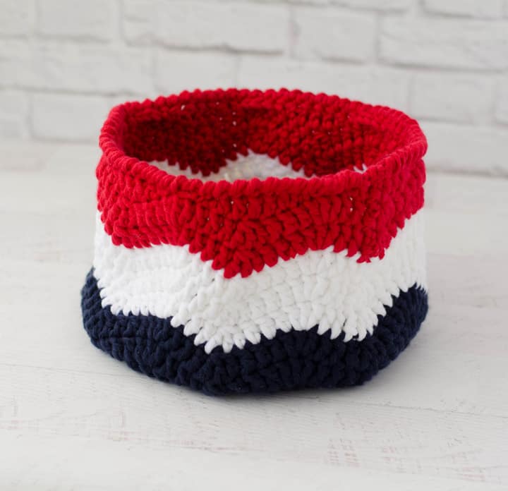 Crochet Flag Basket - Waves of Glory