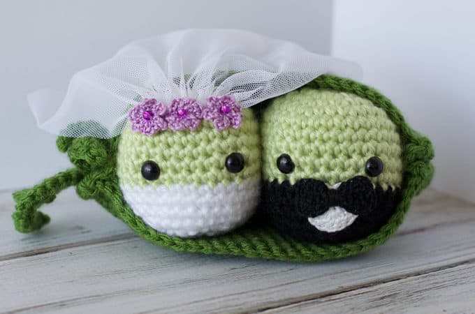 Crochet Wedding Peas