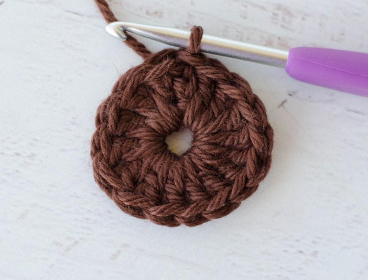Crochet sample in brown yarn