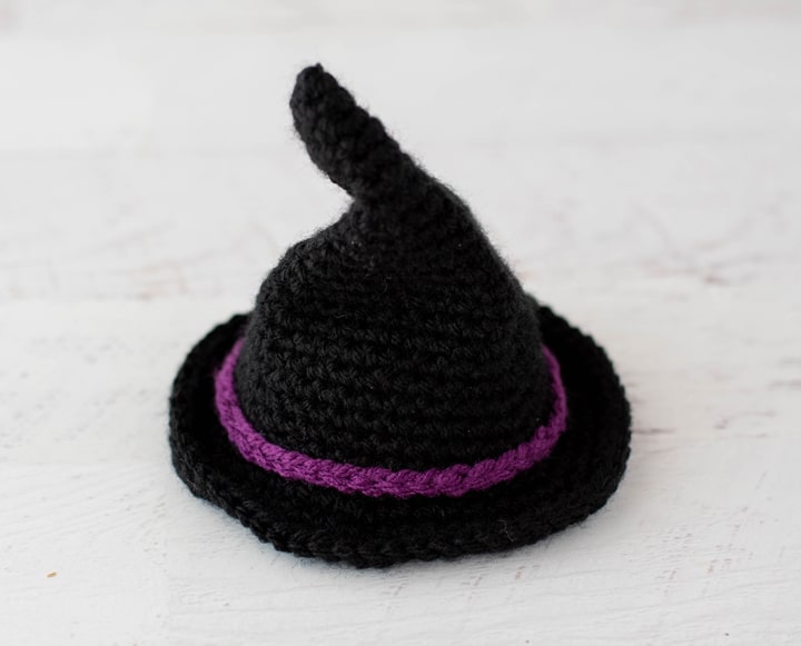 crochet black witch hat