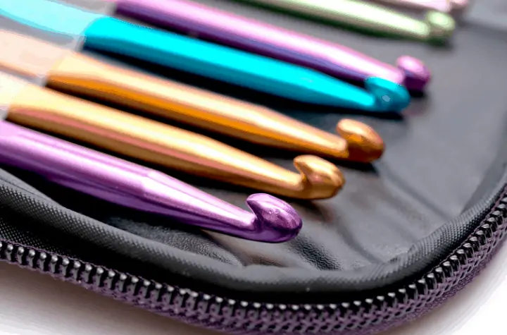 multi color crochet hooks in case