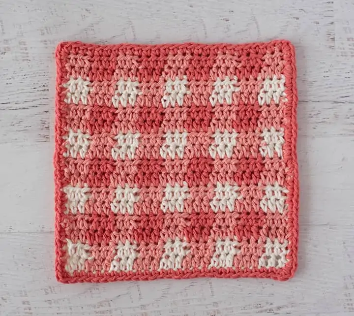 https://www.crochet365knittoo.com/wp-content/uploads/2021/08/crochet-gingham-dishcloth-flat.webp