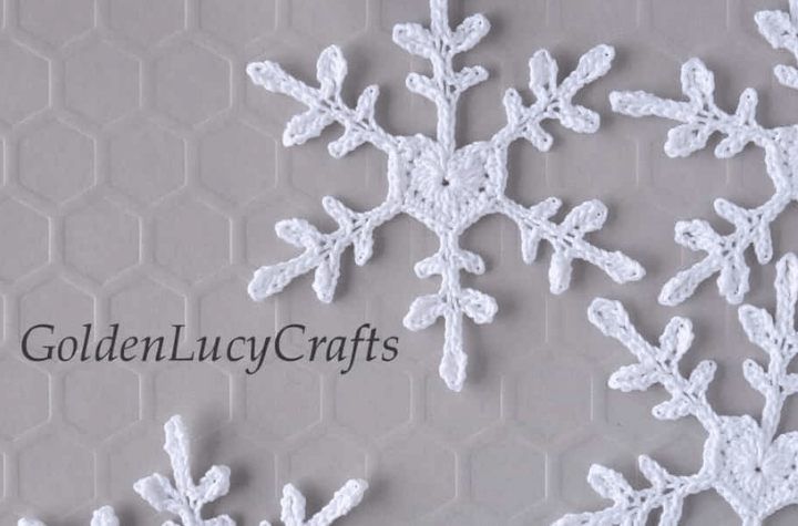 crochet heart snowflake