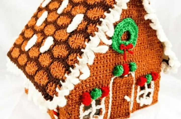 crochet gingerbread house