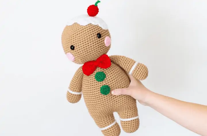 crochet gingerbread amigurumi doll