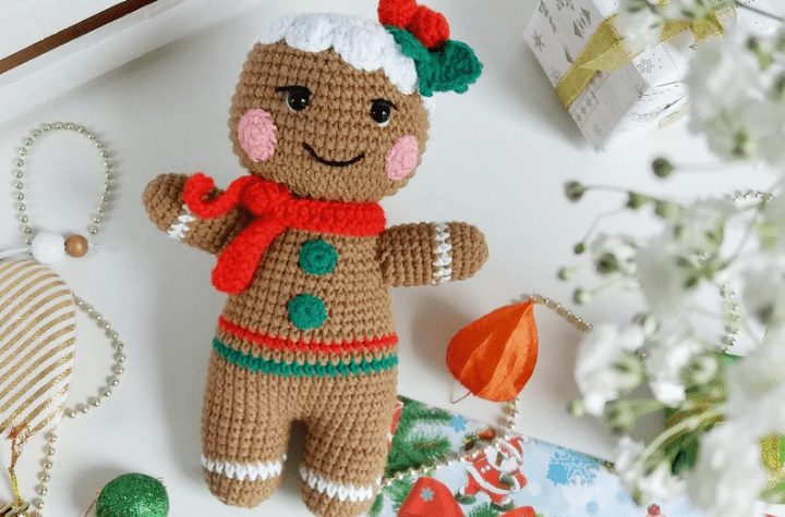 crochet gingerbread amigurumi doll