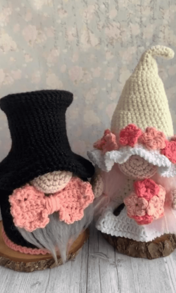 crochet wedding couple gnomes