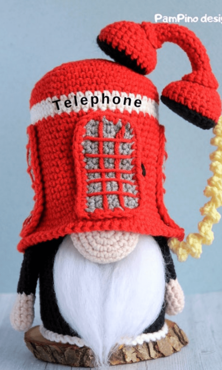 crochet london telephone booth gnome