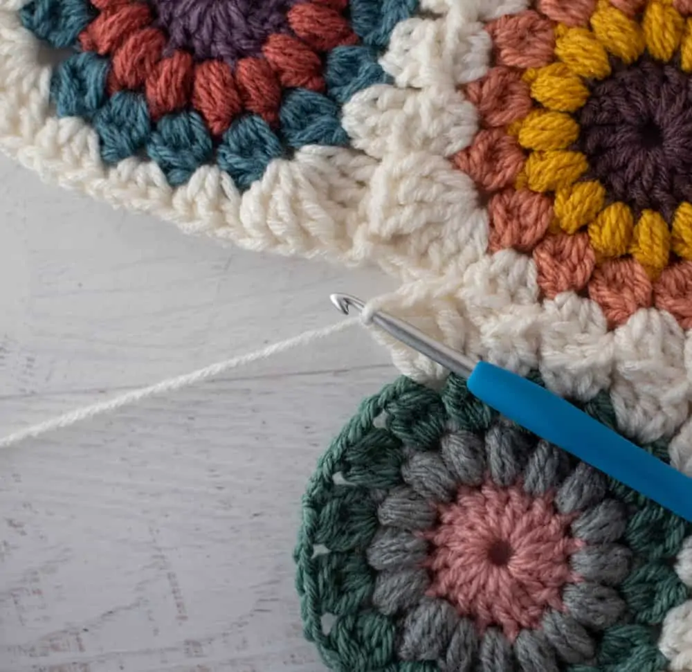 Join as you go' for Granny Squares' — madebyanita