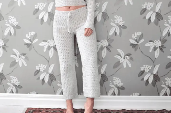 All white crochet lounge set with capari-length pants.