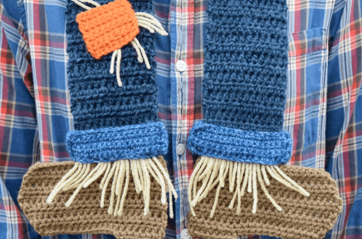 scarf of scarecrow legs.