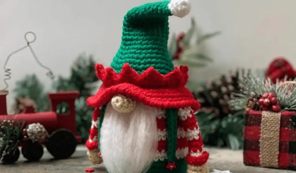 Christmas Tree Gnome Crochet Kit