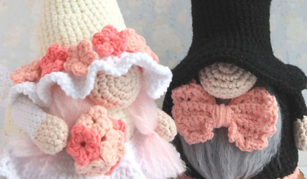 crochet wedding couple gnomes