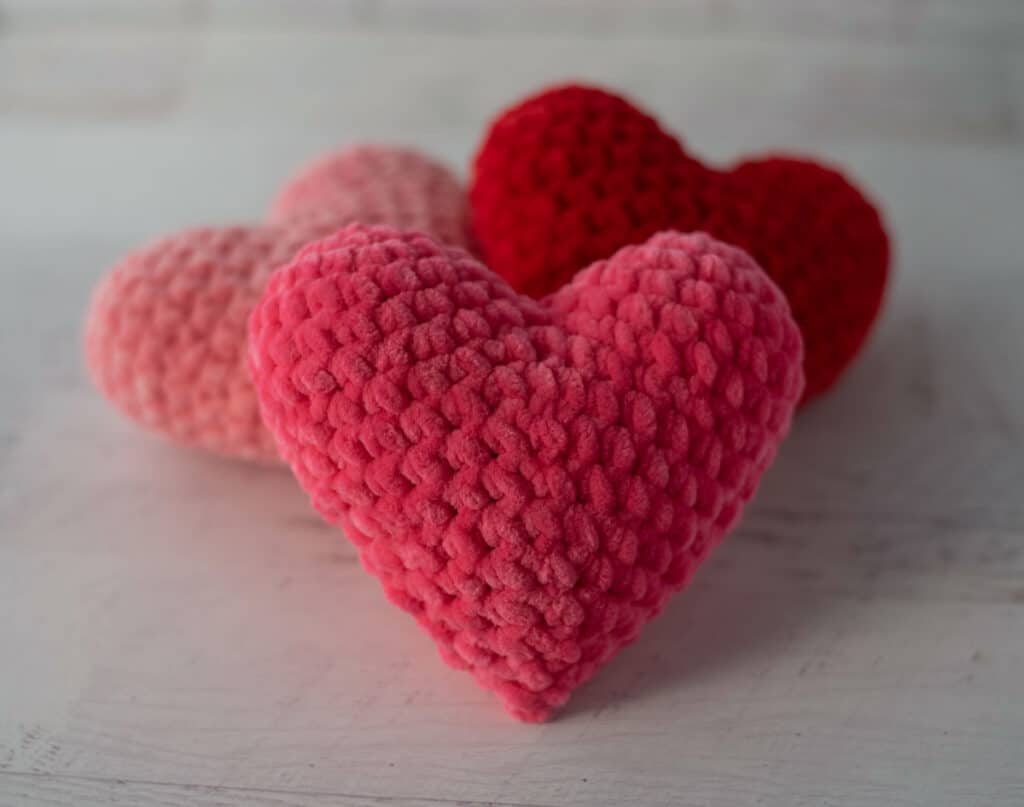 Amigurumi Heart An Easy Crochet Tutorial Crochet 365 Knit Too