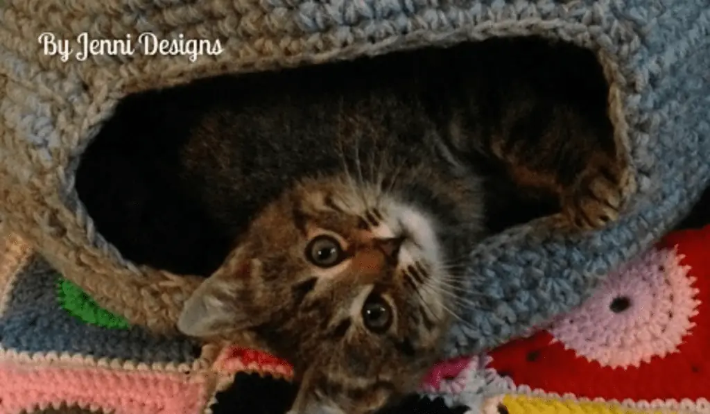 Grey crochet cat cave bed.