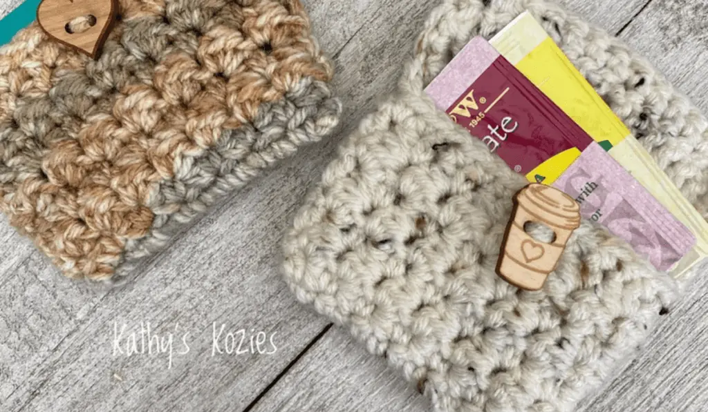 A crochet gift card holder