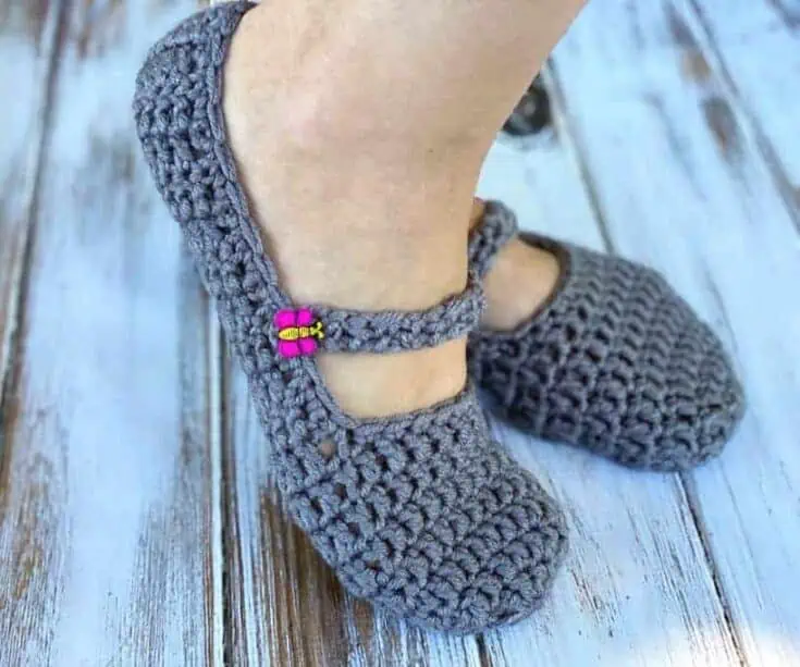 Cute and Cozy Crochet Slipper Patterns - Crochet 365 Knit Too