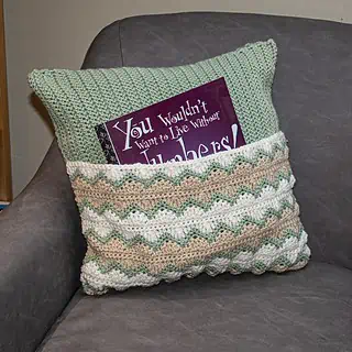 Cozy Free Crochet Pillow Cover Pattern (Removable!)
