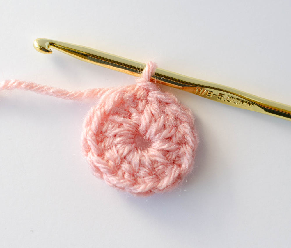 pink crochet circle