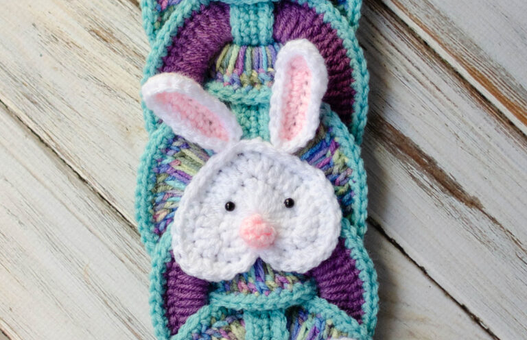 Crochet Bunny Wallhanging