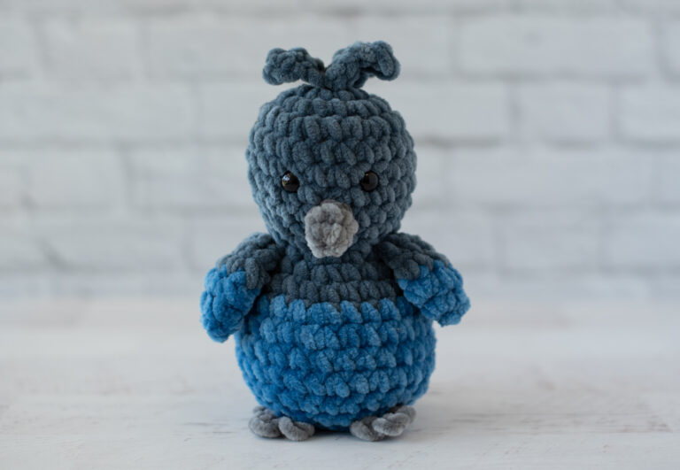 Crochet Stellers Jay Bird from ahead